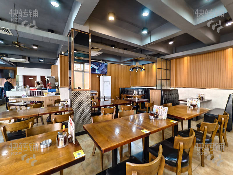 鳳崗黃洞‘茶餐廳’轉(zhuǎn)讓【經(jīng)營(yíng)長(zhǎng)達(dá)5年、隔壁供銷社、門口大型停車場(chǎng)、周邊全居民區(qū)、學(xué)校】