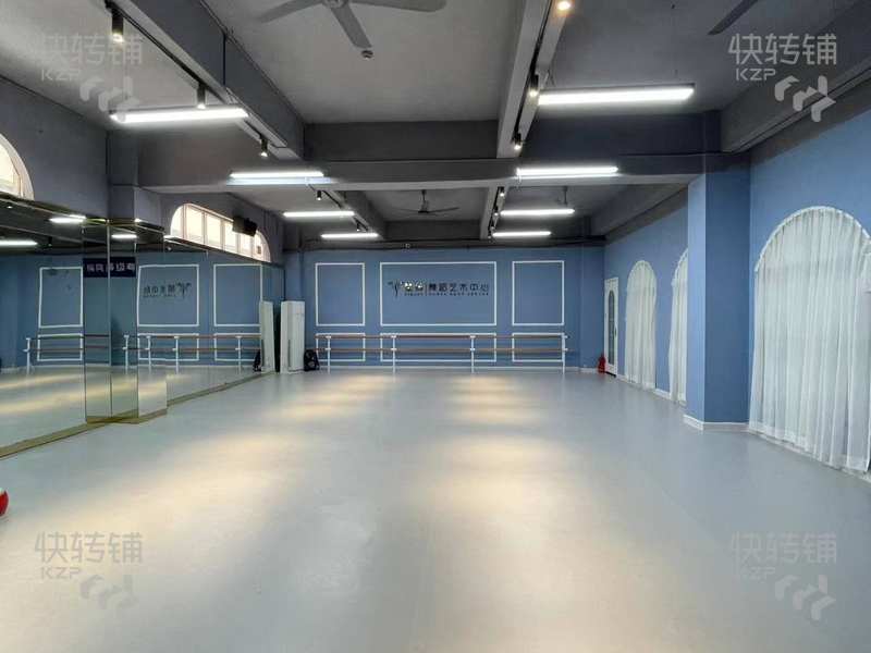 南城香園路‘舞蹈培訓機構’轉讓/可空轉【處CBD中心、學校，幼兒園、住宅小區圍繞、769文化創業園、風景街、金域華府】