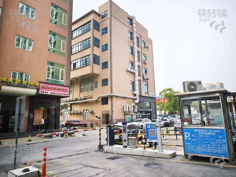 麻涌中心大道‘燒烤夜宵店’轉讓【美食一條街、停車場旁、外擺空間大熟客多、住宅小區圍繞】