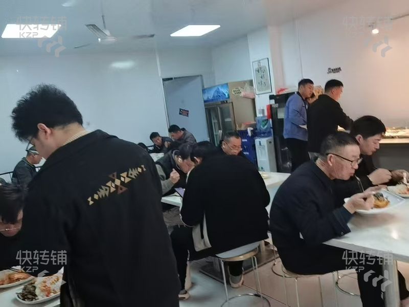 低價(jià)急轉(zhuǎn)?。?！黃江“富康街”自助快餐店轉(zhuǎn)讓【周圍產(chǎn)業(yè)園圍繞，公寓住宅密集，主要上班和住宅經(jīng)過位置】