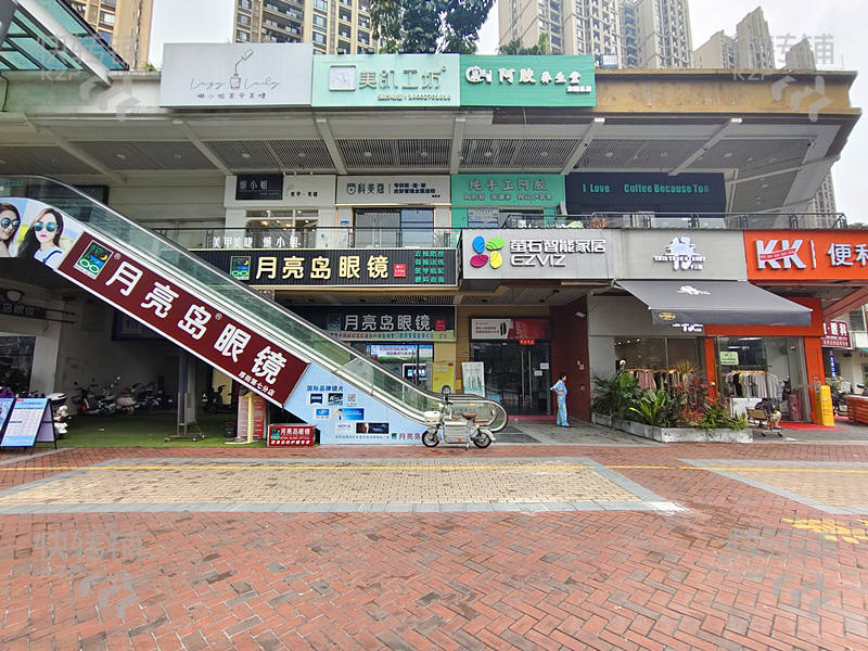 厚街万达皮肤管理转让【电梯出入口位置，经营8年时间，会员130+，客人消费能力强】