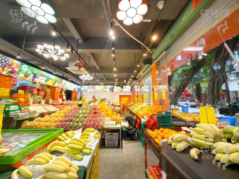 樟木頭天和百貨附近頭水果店轉讓【十字路口，大轉角位，一整天人流不斷，商圈人氣旺，適合做任何行業】