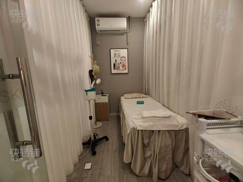 東城‘怡豐路’美容院轉讓/出讓股份、承包經營【多年老店，商圈成熟，大型住宅小區，寫字樓環繞】