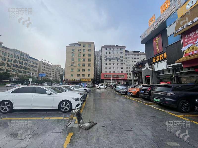 急轉，虎門連升路九龍購物廣場（茶萃吧）轉讓【超市出入口、工業(yè)住宅區(qū)集中、人流量大，可做其他行業(yè)，可外擺】