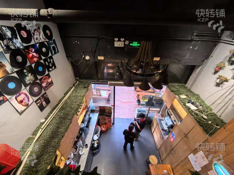 虎門‘萬達廣場’非木屋不燒烤店轉(zhuǎn)讓【豪華裝修、處商業(yè)街、高端住宅小區(qū)、挨著出入口】