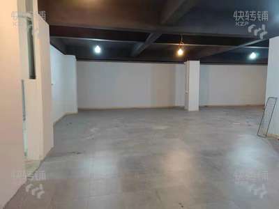 謝崗大厚空鋪店招租【挨著謝崗廣場，旁邊是比亞迪，工業區住宅區圍繞，適合各種行業無噪音急轉】