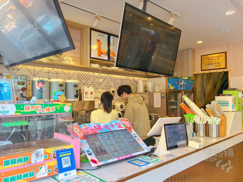 急轉，清溪商業廣場門口’奶茶店‘急轉【旁邊市場、周邊很多工廠工業區、公寓住宅集中】