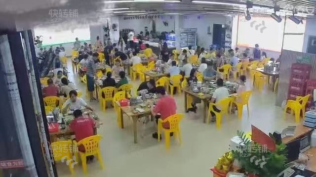 低价转让，茶山东岳公园对面火锅餐厅转让【周边有茶园商场、碧桂园喜悦里、住宅集中】可空转