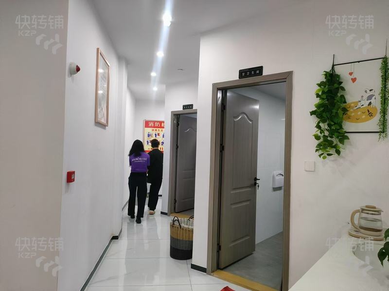 黃江碧桂園高端美容店轉讓或找合伙人【會員900+、豪華裝修、近小區進出口處、中高端小區樓盤】