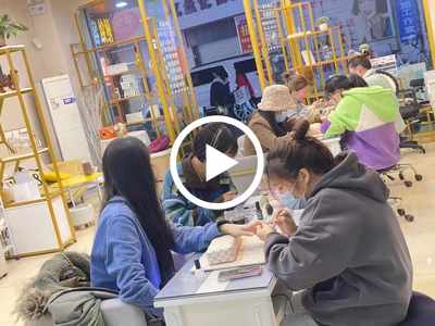 厚街‘康樂南路’美容美甲店轉讓，可空鋪轉【近漢邦廣場、珊美、明豐廣場等，常來客戶300左右】