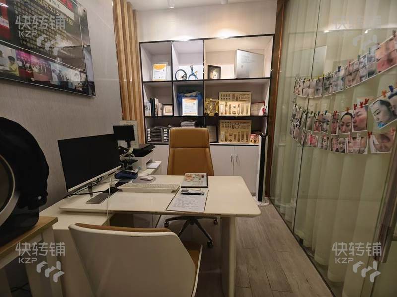東城‘怡豐路’美容院轉讓/出讓股份、承包經營【多年老店，商圈成熟，大型住宅小區，寫字樓環繞】