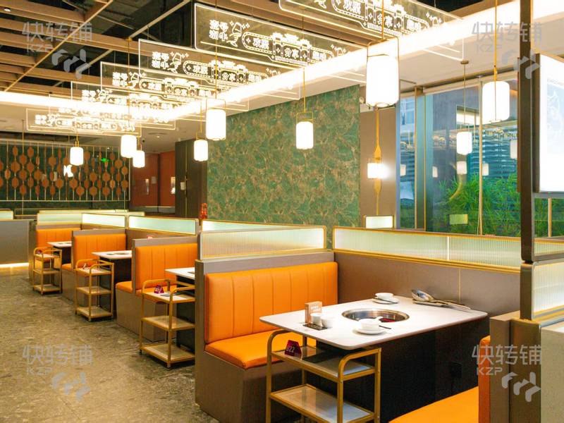 南城‘鴻福路口’火鍋餐廳轉讓【高端豪華裝修、拐角位、時尚電器樓下、正對醫院、多個購物廣場、近地鐵口、人流量很旺】