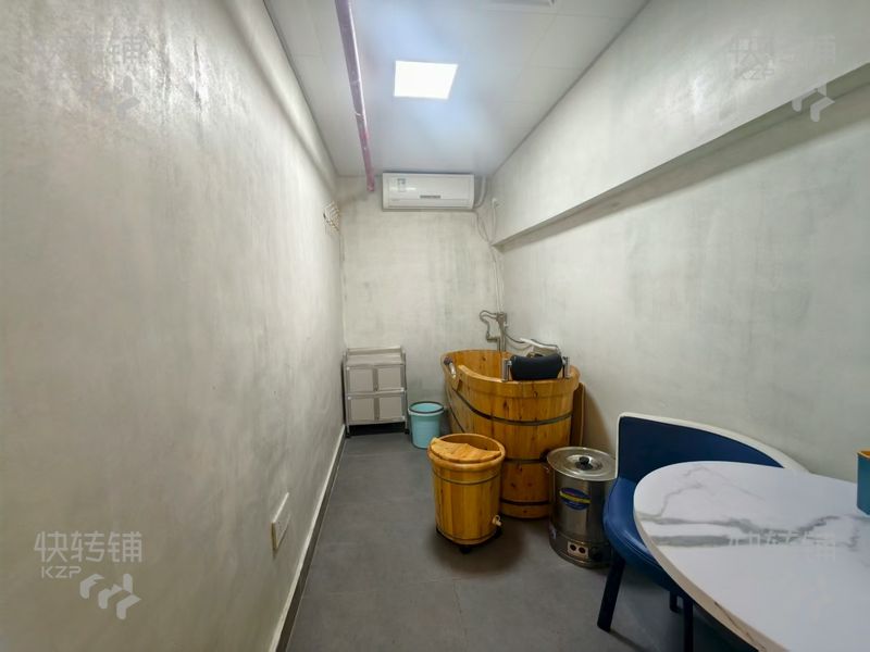 寮步’香市路‘养生馆转让【小区楼下、稳定客户多、附近多个小区、门口免费停车场】