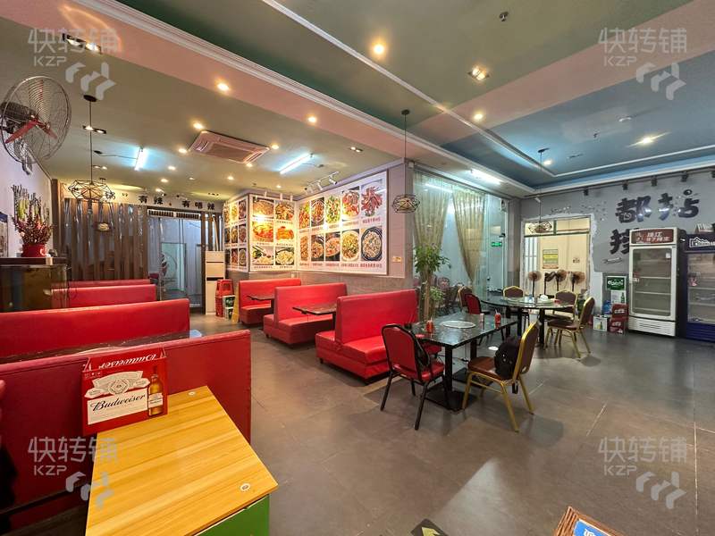 急轉麻涌椰林山莊夜宵火鍋店轉讓【處于夜市街，旁邊酒吧、KTV、酒店，對面小區，外擺區域大，停車方便】