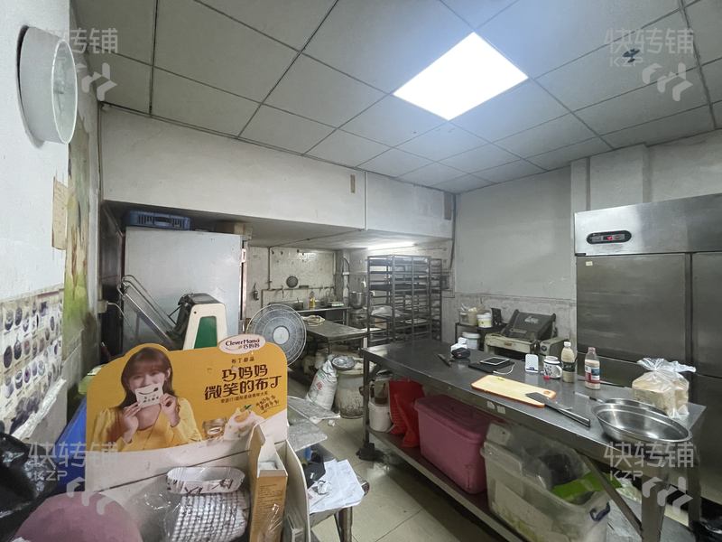 橋頭夜市商業(yè)街’面包烘焙店‘轉(zhuǎn)讓/可空鋪【8年老店，有穩(wěn)定客源，兩個(gè)小學(xué)旁，公寓出租房、工廠密集，人流集中】