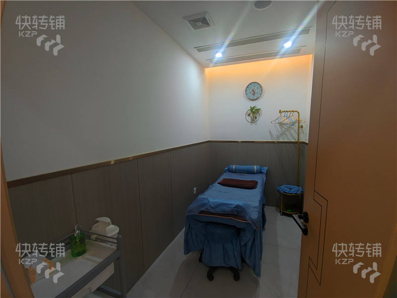 石龍裕興路養(yǎng)生館轉讓【后面是小區(qū)、旁邊沃爾瑪跟匯星商場、上下兩層、客源穩(wěn)定】