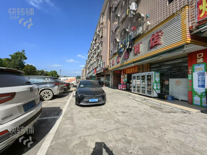 橋頭‘橋東路’便利店轉讓【小轉角位、周邊全是大大小小的廠區，出租房集中，日做2000-3000+】