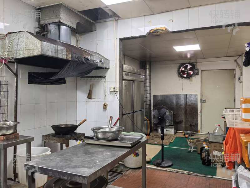 塘廈'天虹旁'隆江豬腳飯轉讓【經營長達5年、生意穩定、醫院住院部旁、沃爾瑪對面、近盈鋒購物廣場、住宅密集、工業區圍繞】