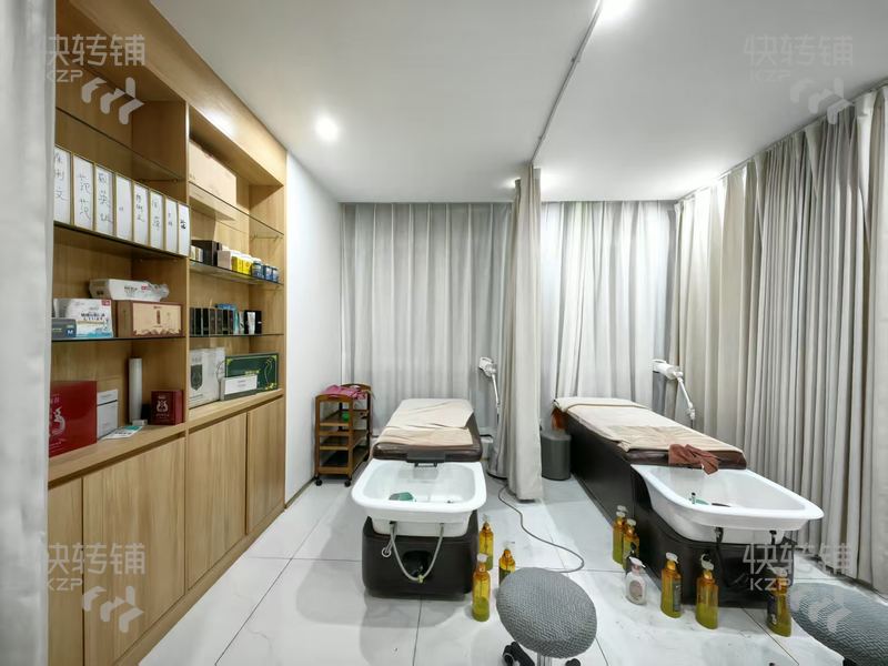 東城星河新天地養發館招租【全新精裝修，大型住宅小區內鋪，富人區，同行競爭小】