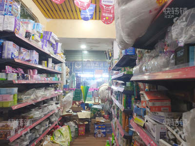 （急转）禅城张槎中心小学附近18年老店转让，工业区，住宅区，学校一站式，位置好，不可空铺，带招牌货物转让，接到赚到！！