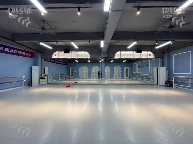 南城香園路‘舞蹈培訓機構’轉讓/可空轉【處CBD中心、學校，幼兒園、住宅小區圍繞、769文化創業園、風景街、金域華府】