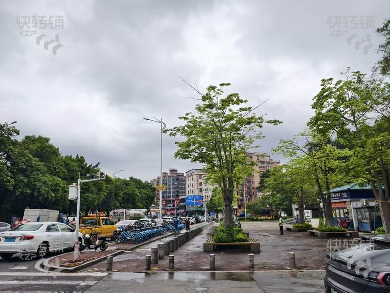 大嶺山‘新世紀領(lǐng)居’餐飲店/招早市合作【萬人大型小區(qū)、轉(zhuǎn)角位、裝修豪華、門口免費停車】