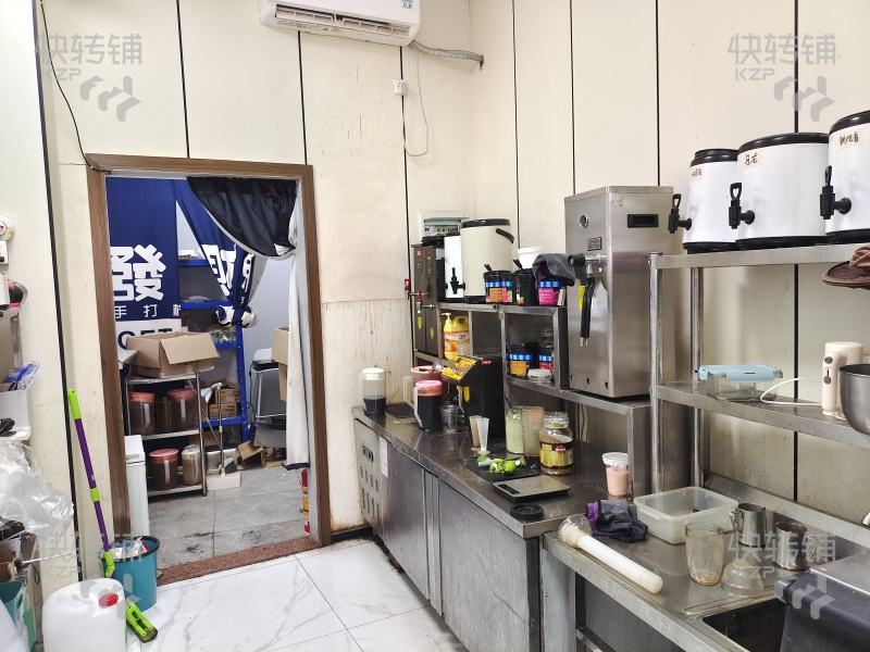 南城‘香園路’奶茶店轉讓【4年老店、外賣單量月做2000單以上、寫字樓進出入口處、附近萬科769創意產業園、城市風景街】可空鋪