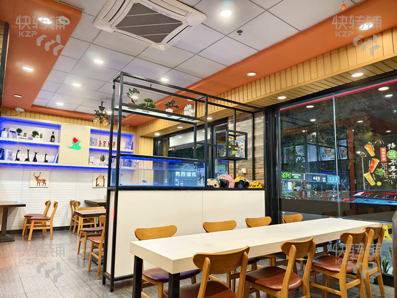 清溪謝坑‘商場大門口’漢堡炸雞轉讓【經營長達13年老店、隔壁海源酒店、沐足、門口美食夜市、廣場舞娛樂區】可空轉