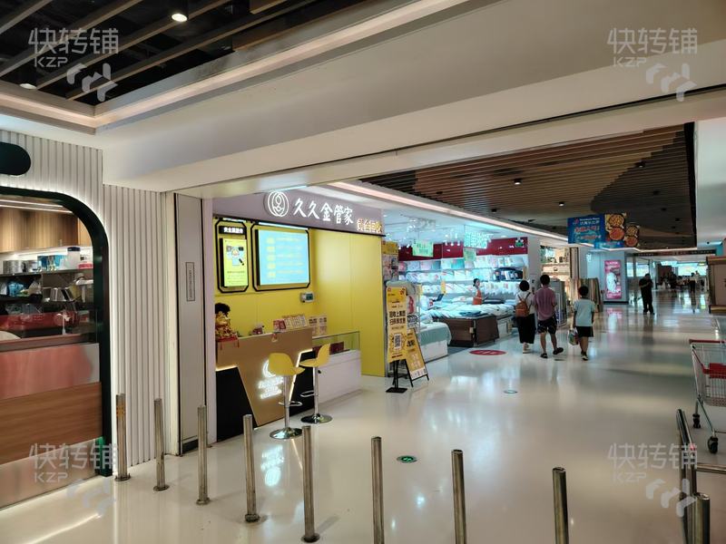 萬江‘東江之星’珠寶店黃金檔口轉讓【高端住宅區和寫字樓結合、位于嘉榮超市口處，旁邊多個小區】