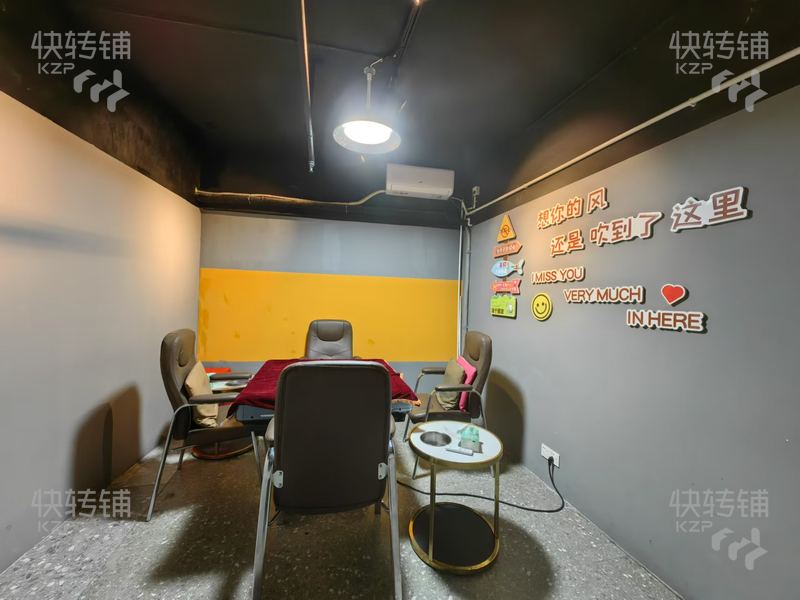 東城新世紀星城‘niuniu’奶茶店轉讓/可空轉【全新精裝修 、高端小區、10萬住戶商圈、停車方便】