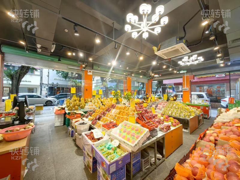 樟木頭天和百貨附近頭水果店轉讓【十字路口，大轉角位，一整天人流不斷，商圈人氣旺，適合做任何行業】