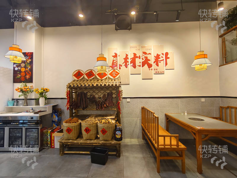 石排大道裝修高端‘永州土菜館’轉(zhuǎn)讓【住宅區(qū)、公園、酒店集中、上下兩層、充足免費(fèi)停車位】