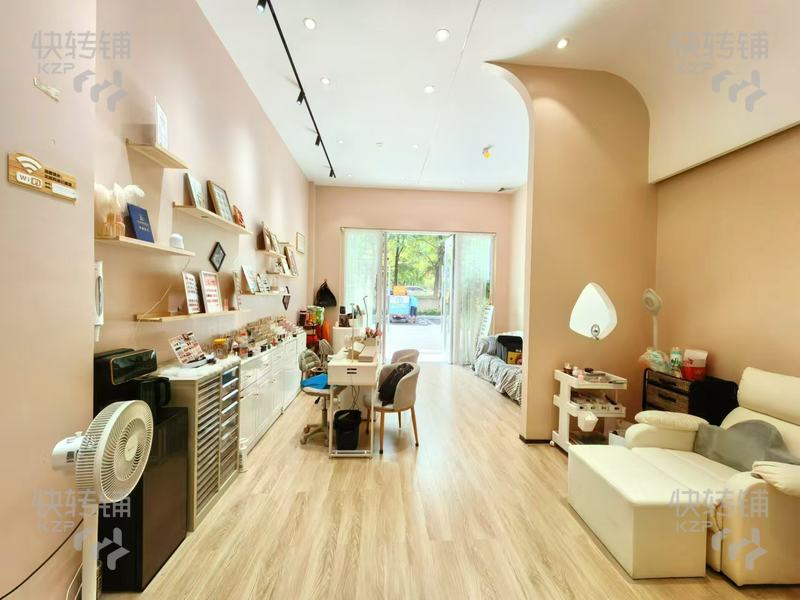 企石全新美容店轉讓/可空轉【對面碧桂園，無同行競爭，高質量客源多，停車很方便，適合做任何行業(yè)】