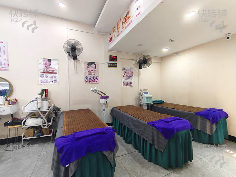 長安烏沙美容院轉讓【經營5年時間，常到店客戶100＋、租金僅1400無壓力】