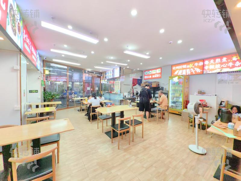 南城‘香園路’餐飲店轉讓【寫字樓進出入口處、附近萬科769創(chuàng)意產(chǎn)業(yè)園、城市風景街、人氣旺】