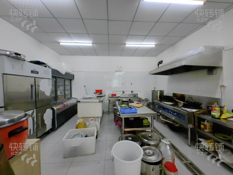 虎門路東‘燒烤店’轉讓或轉租【幸福里購物廣場旁，隔壁華萊士，后面全是公寓樓，對面全是廠區，人流旺】
