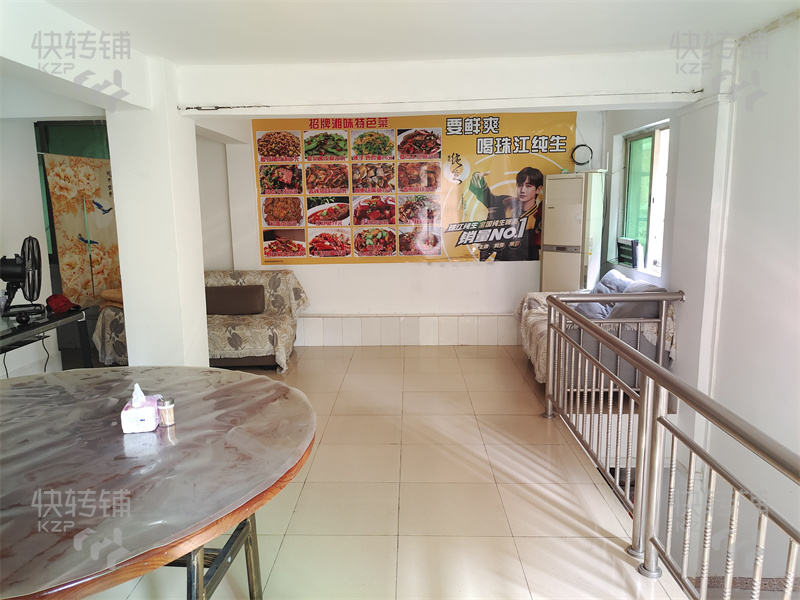 萬江‘蓮豐花園’餐飲店轉讓【租金便宜、住宅樓下、穩定盈利的、周邊小區住宅大廈多、合適各種餐飲行業】
