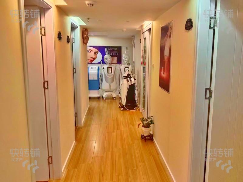 鳳崗‘永盛北路’美容院轉讓【多年老店、會員400+、近小區進入口、人氣旺、商業街、多個小區樓盤環繞】