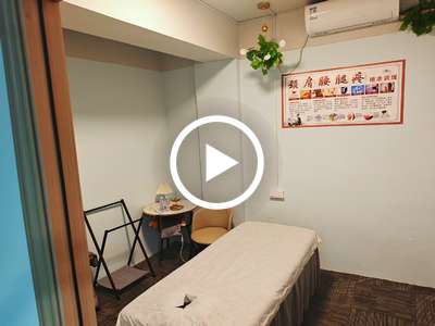 常平金凱水都正門美容店轉(zhuǎn)讓【小區(qū)正門旁、裝修新、周邊小區(qū)樓盤多、生意穩(wěn)定】