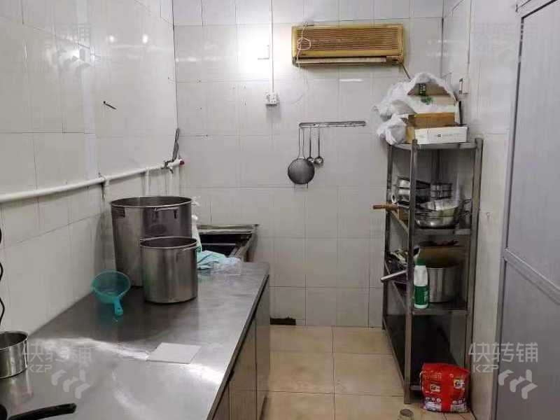塘廈蓮湖快餐店轉讓【可空轉適合各行業(yè)、雙門面、工廠門口位置】