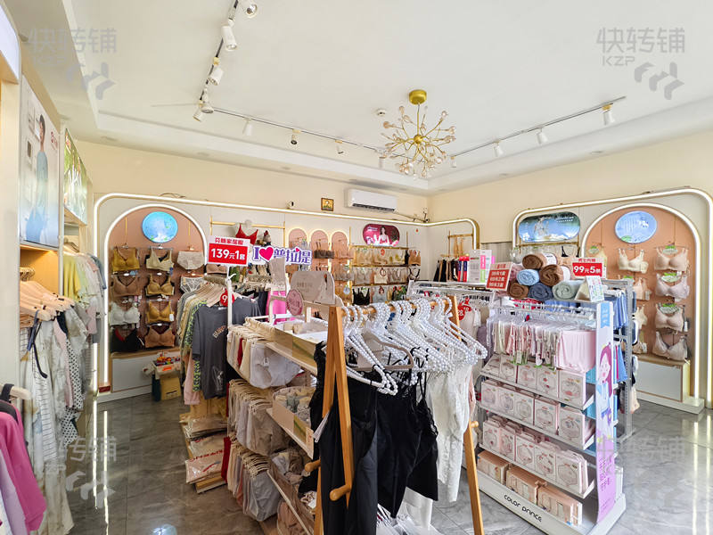 南城城市風景街連鎖內衣店轉讓【近中天中央廣場、萬象城、CBD、多個高端小區、加盟連鎖店鋪集中、可空鋪