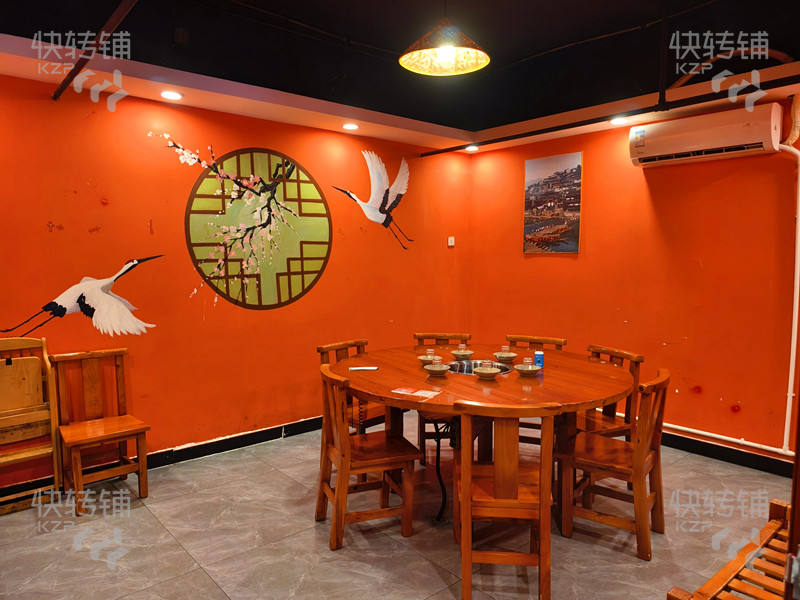 南城西平重慶火鍋店轉(zhuǎn)讓【5年老店、周邊高端小區(qū)集中、入住率高、門口有大型停車場】