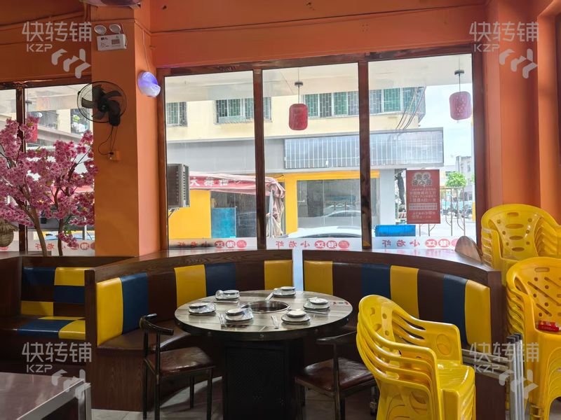 惠州石灣夜市街拐角位夜宵店轉讓【周邊小區、住宅集中，人流量穩定，門口外擺停車都方便】