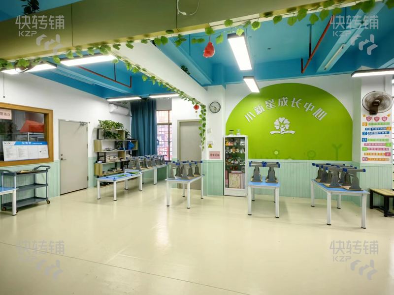 塘廈東興路托管中心轉(zhuǎn)讓【學(xué)校側(cè)門旁、轉(zhuǎn)角位置，門頭醒目，生意穩(wěn)定、目前學(xué)員100左右】