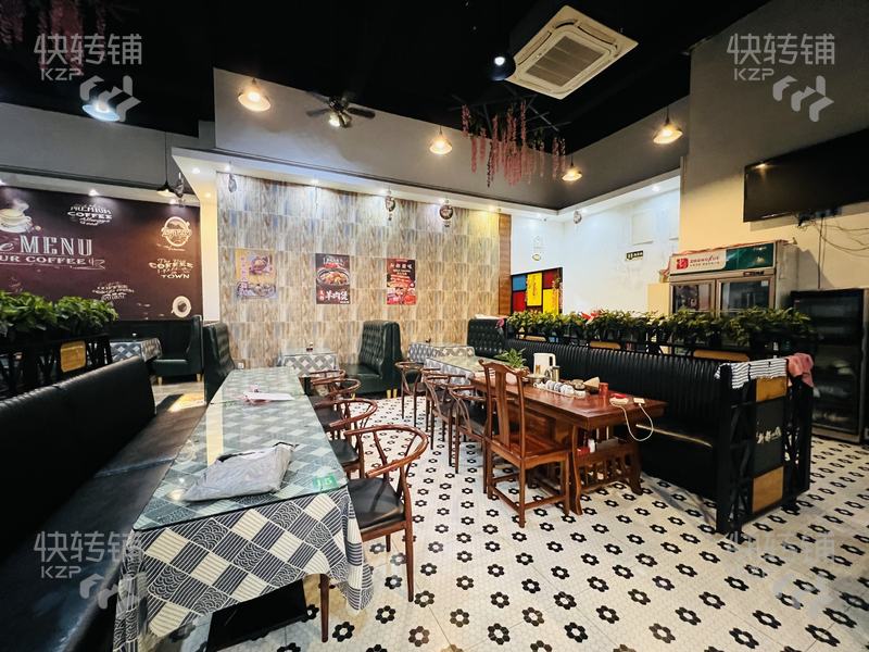 惠州博羅‘聚龍天譽灣’大型餐廳轉讓【高端小區底鋪、小區圍繞，門口停車方便，無同行競爭】