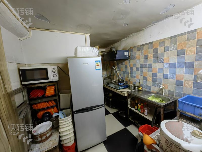 大朗‘水口市場’奶茶店+樓上出租房，整幢轉讓【樓上收租可抵夠店租，對面超市，美食街、后面市場，可做24小時】