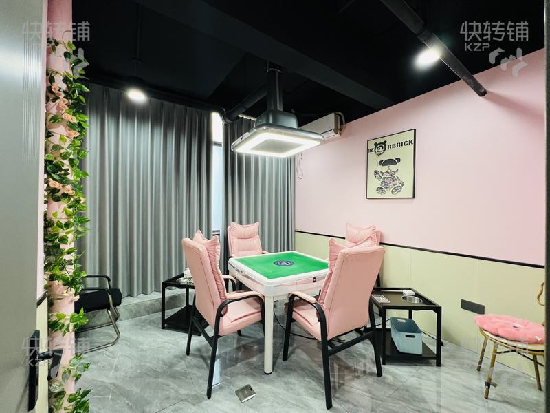 南城‘西平’高端棋牌麻將城轉(zhuǎn)讓【星巴克對面、處酒店商業(yè)中心，高端小區(qū)，宵夜一條街、停車場】