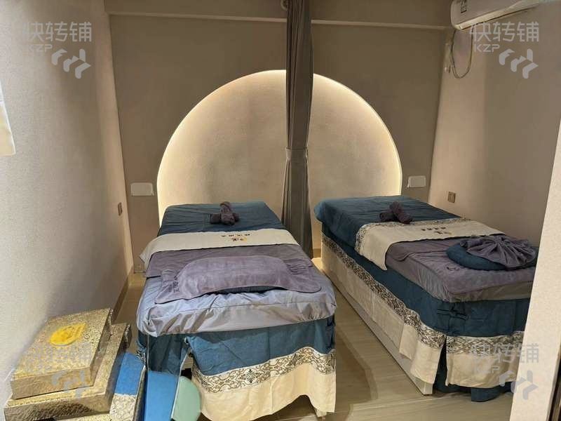 南城宏圖路‘萬象府高端美容養(yǎng)生館’轉(zhuǎn)讓【CBD中心，高端小區(qū)圍繞，萬科金域華府對面，有固定會員】