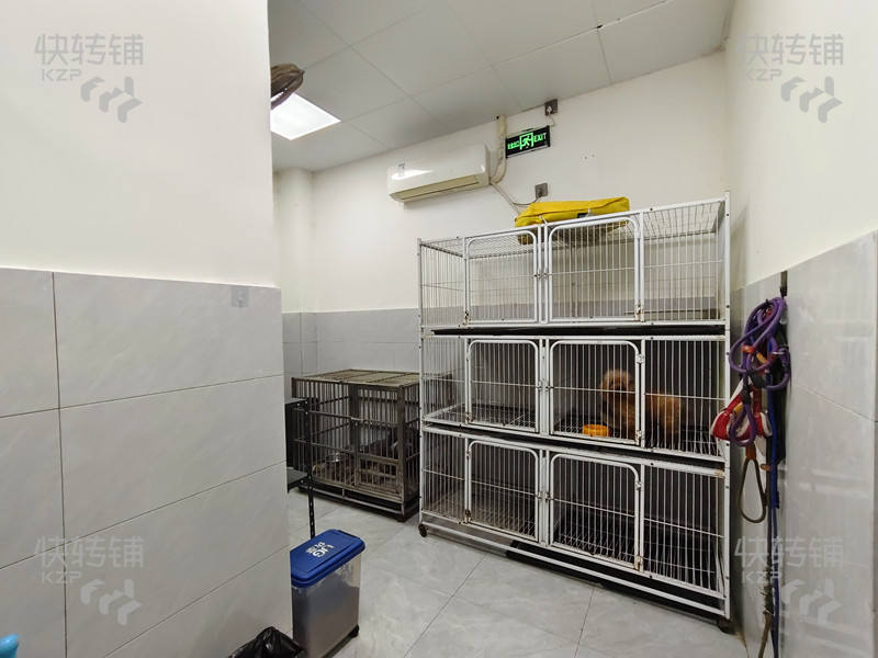 低價轉急！莞城萬科中心寵物店轉讓/可空轉【商業街路口位置、經營7年時間有固定熟客，附近無競爭，適合任何行業】