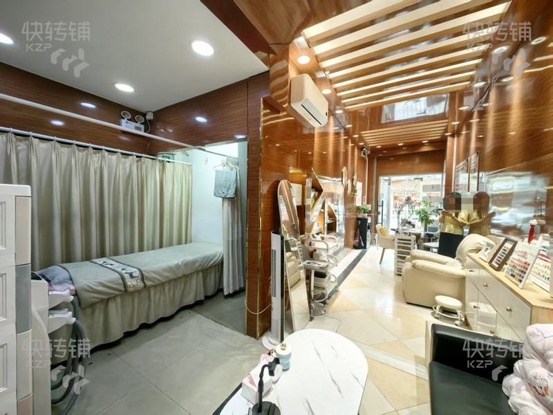 中堂‘萬和百貨’附近美容美甲店轉讓【左邊鴻星爾克，右邊口腔診所，對面愛依服，住宅區集中，可以做其他行業】